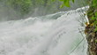 Nahaufnahme Rheinfall Schaffhausen / Schweiz