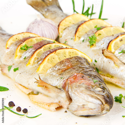 Photo: gebratene Forellen gebratene Forellen