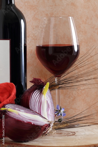 Foto: Calice di vino rosso Calice di vino rosso