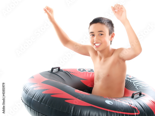 Photo: junge im schwimmring junge im schwimmring