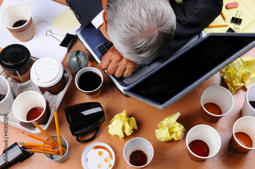 Foto: Cluttered Businessman's Desk Cluttered Businessman's Desk
