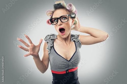 Photo: Frau mit Locken Frau mit Locken