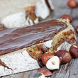 Brot mit Haselnusscreme