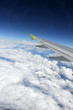 Tragfläche eines Flugzeugs während Flug