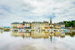 Foto: Honfleur skyline and harbor with reflection. Normandy, France Honfleur skyline and harbor with reflection. Normandy, France