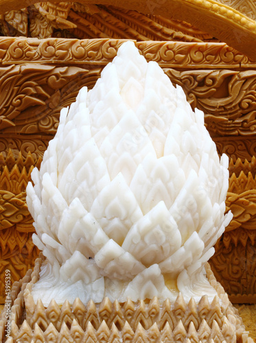 Photo: carving candle with lotus shape carving candle with lotus shape
