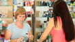 Video: Perfume Shopping Perfume Shopping