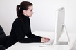 Foto: Frau im Büro Frau im Büro