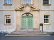 Haupteingang des Physikalischen Instituts