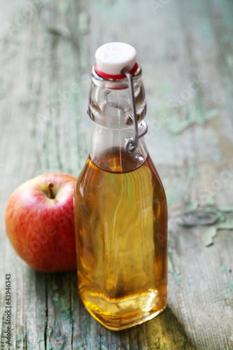 Photo: Apple Vinegar Apple Vinegar