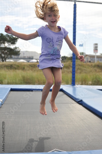Photo: Trampolin springen Trampolin springen