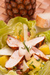 Geflügelsalat mit Dressing und Estragon