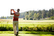 Foto: Man playing golf Man playing golf