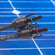 Foto: PV Stecker mit Solarzelle PV Stecker mit Solarzelle