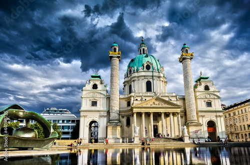 Photo: Karlskirche in Wien Karlskirche in Wien
