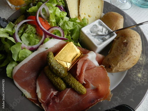 Photo: assiette montagnarde assiette montagnarde