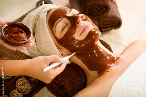 Photo: Chocolate Mask Facial Spa Applying Chocolate Mask Facial Spa Applying