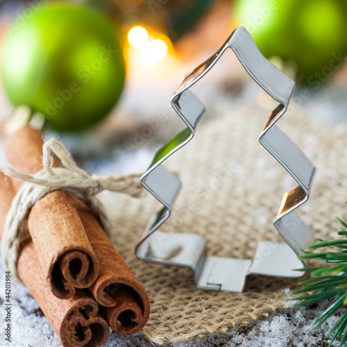 Photo: Tannenbaum und Zimt Tannenbaum und Zimt