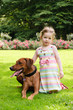 Mädchen mit Hund