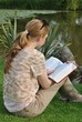 Foto: Student Studying Holy Bible Student Studying Holy Bible