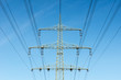 Energienetz im Morgenlicht