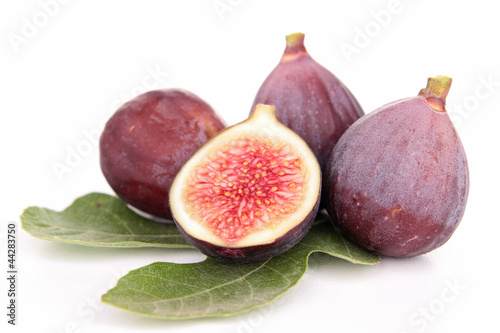 Photo: group of fresh figs group of fresh figs
