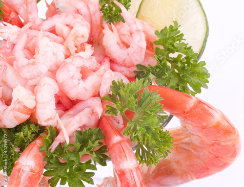 Photo: Chilled shrimp served with lime Chilled shrimp served with lime