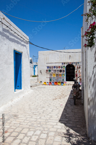Photo: Typical tunisian pottery shop - Tunisia Typical tunisian pottery shop - Tunisia
