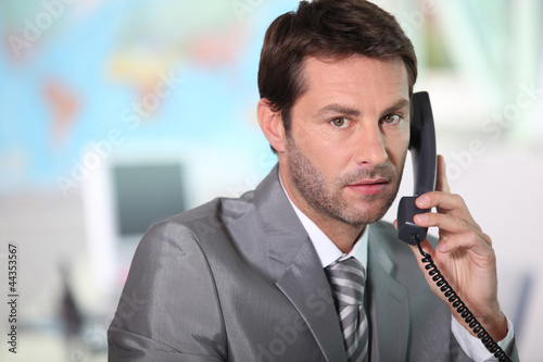 Photo: answering, phone answering, phone