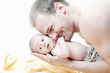 vater mit baby 3