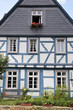 Blaues Fachwerkhaus