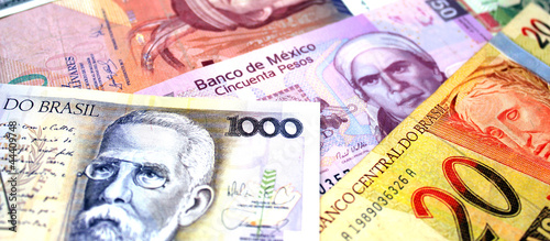 Photo: Banconote del Sud America Banconote del Sud America