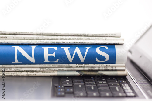 Photo: Laptop online news. Laptop online news.
