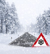 Schnee-und Eisglätte