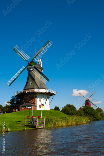 Photo: Zwillingsmühlen Greetsiel Zwillingsmühlen Greetsiel