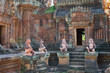 Im Banteay Srei Tempel bei Angkor