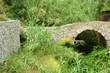 Kleine Brücke aus Stein