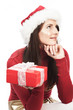 Frau mit Weihnachtsgeschenk