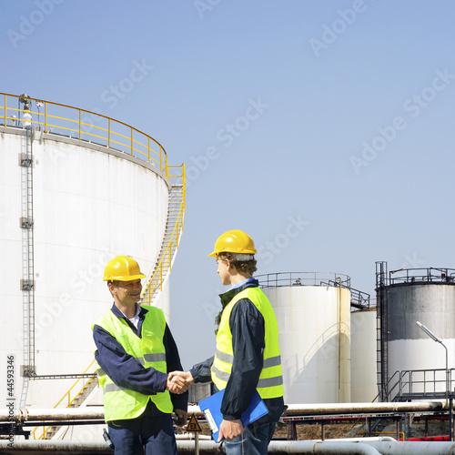Photo: Oil industry Oil industry