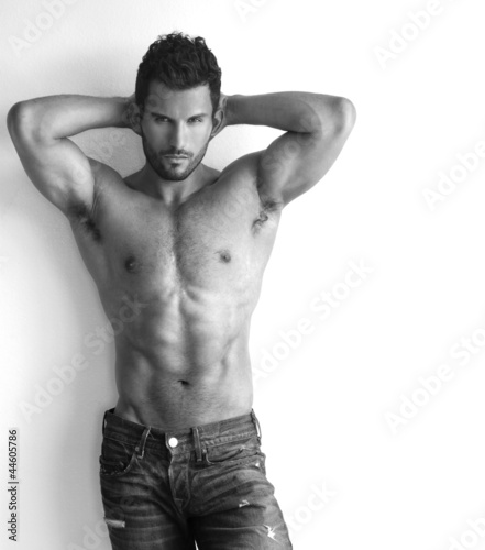 Photo: Muscular hunk Muscular hunk