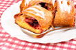 Strudla cake