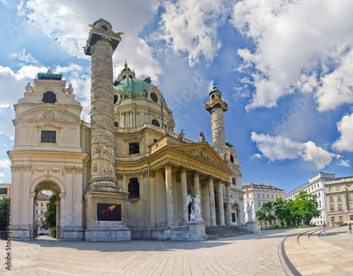 Photo: historic building in the rome style in Vienna. historic building in the rome style in Vienna.