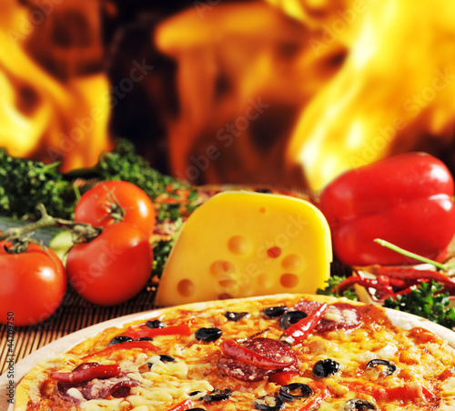Photo: pizza with cheese pizza with cheese