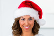 lachende weihnachtsfrau