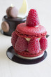 Macaron aux framboises