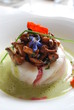 FILET DE LOTTE FARCI AUX GIROLLES ET BLEUET