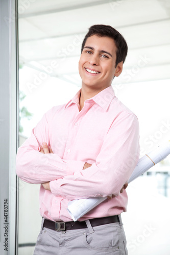Foto: Portrait of Happy Young Architect Portrait of Happy Young Architect