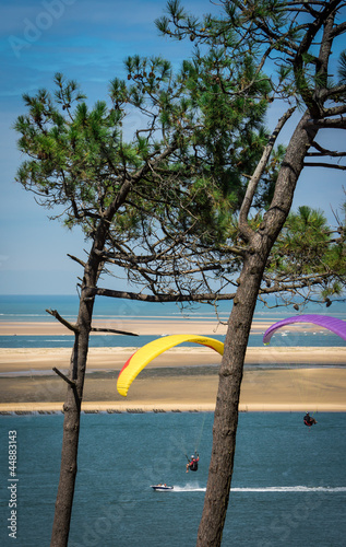 Photo: parapente à la dune du Pilat parapente à la dune du Pilat