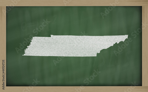 Illustration: outline map of tennessee on blackboard outline map of tennessee on blackboard