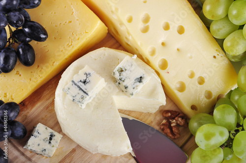 Photo: Various types of cheese Various types of cheese